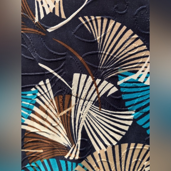 JM Collection Blue Patterned Blouse - Picture 2 of 4